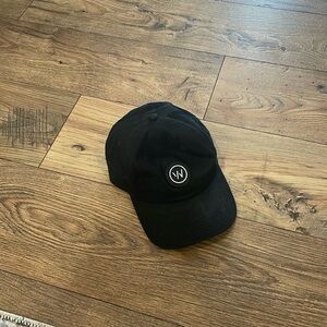 Whoop black hat, strap